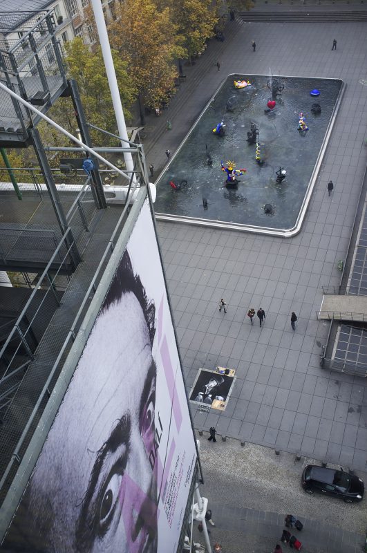 Centre George Pompidou, Straßenmaler, Dali
